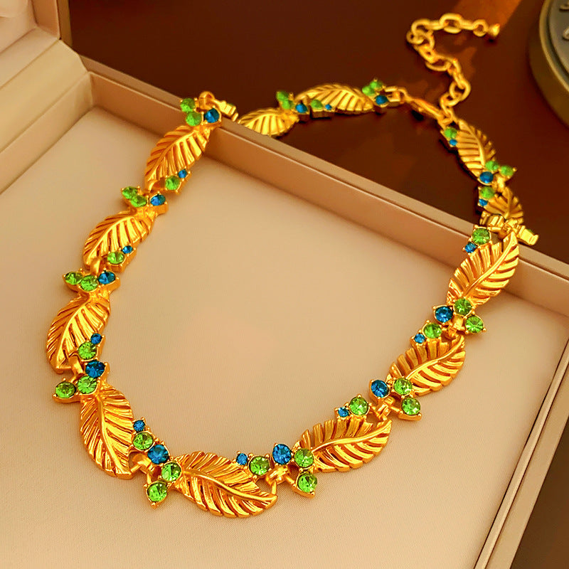 Medieval Luxe Statement Necklace – Vintage Geometric Series