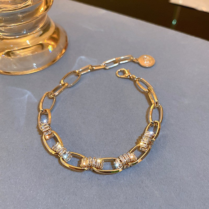 Gold-Plated Emerald Crystal Bracelet Collection – Chic & Light Luxury Designs