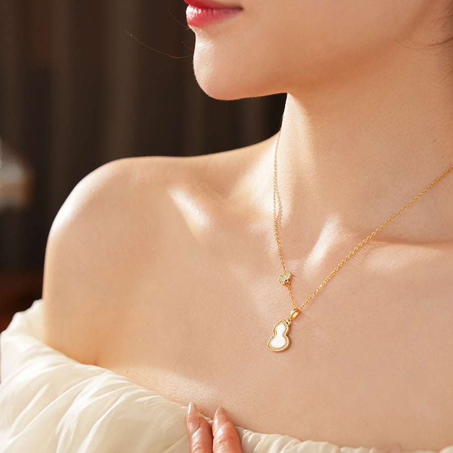 Glazenya Luck Charm Gourd Pendant Necklace — titanium steel stainless steel Chinese retro collarbone chain, light luxury jewelry symbolizing fortune