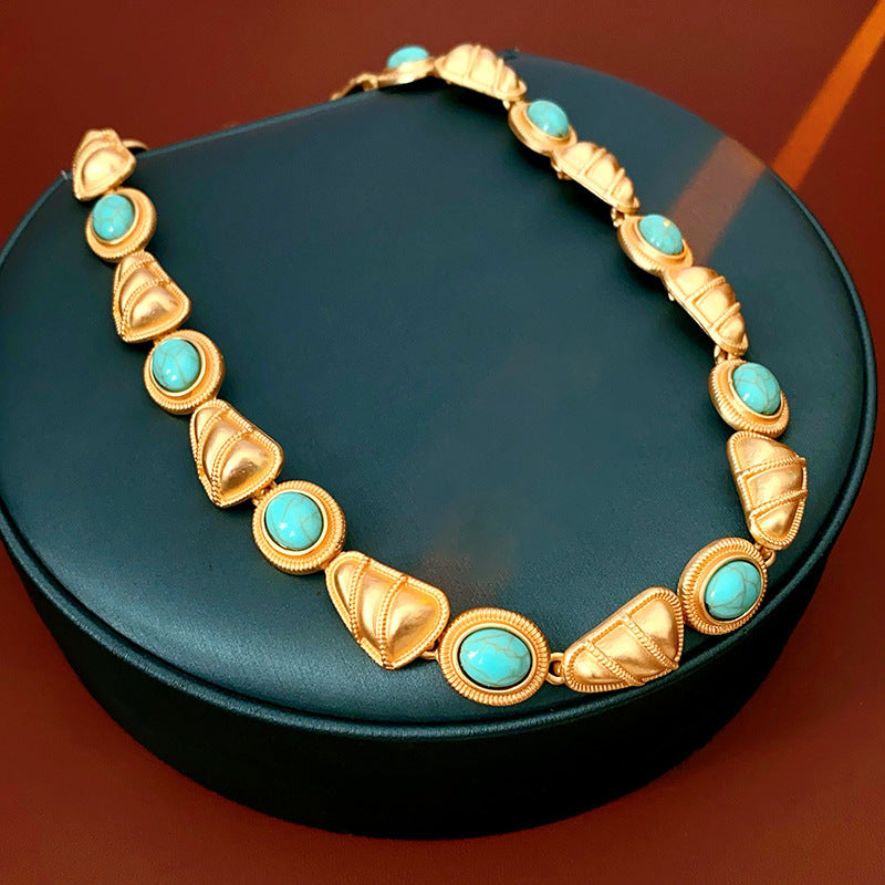 Medieval Luxe Statement Necklace – Vintage Geometric Series