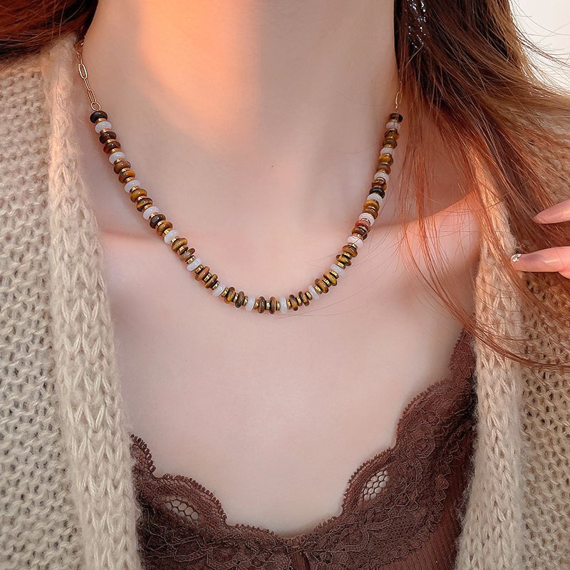 Aurora Gold Collarbone Necklace