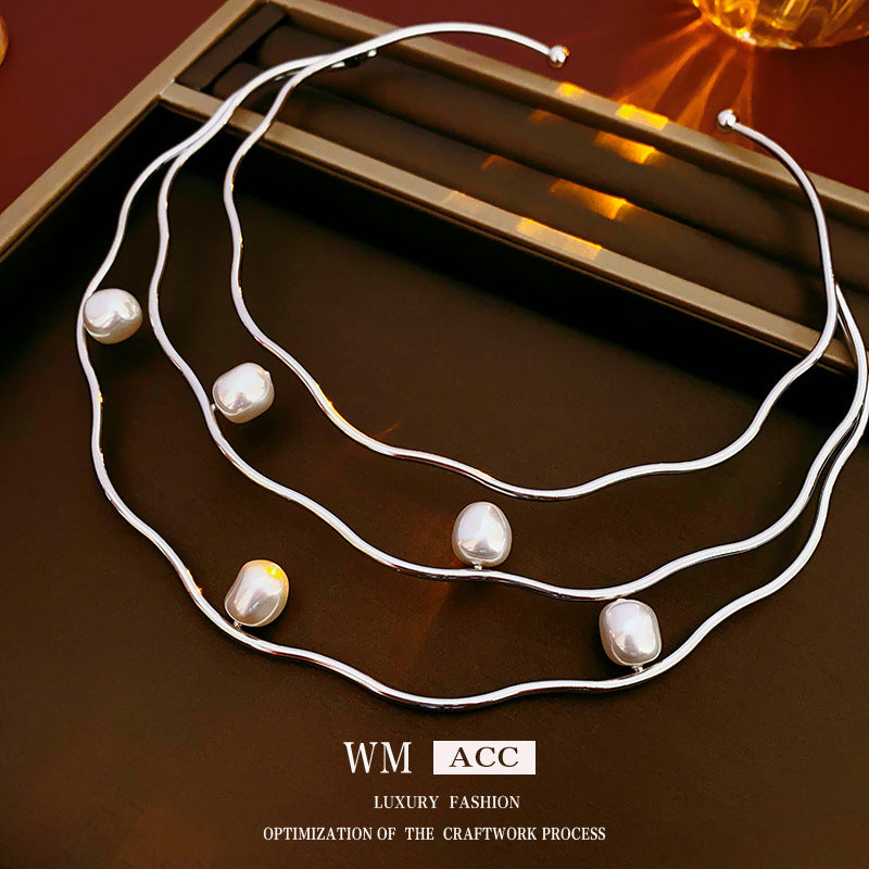 Glazenya Irregular Cross Pearl Choker — close-up of cross motif and pearls