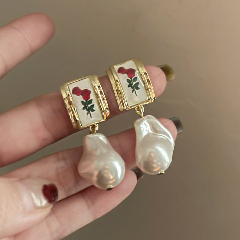 Vintage Pearl Stud Earrings Series – Courtly Chic Light Luxury