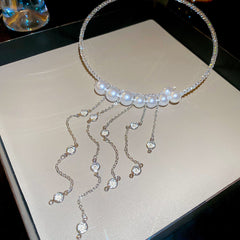Irregular Cross Pearl Choker – French Light Luxury Fashion Necklace for Women