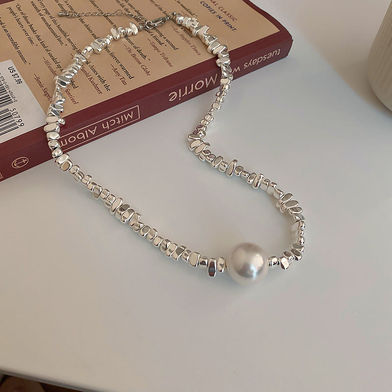 Glazenya Artificial Silver Fragment Pearl Choker — light luxury irregular pearl necklace with fragmented silver design, niche high-end collarbone chain accessory.