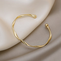 Dazzling Zircon Letter Bangle – Trendy Cold Chic Jewelry
