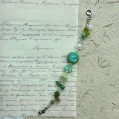 Nature-inspired bracelet in woodland greens and crystal whites