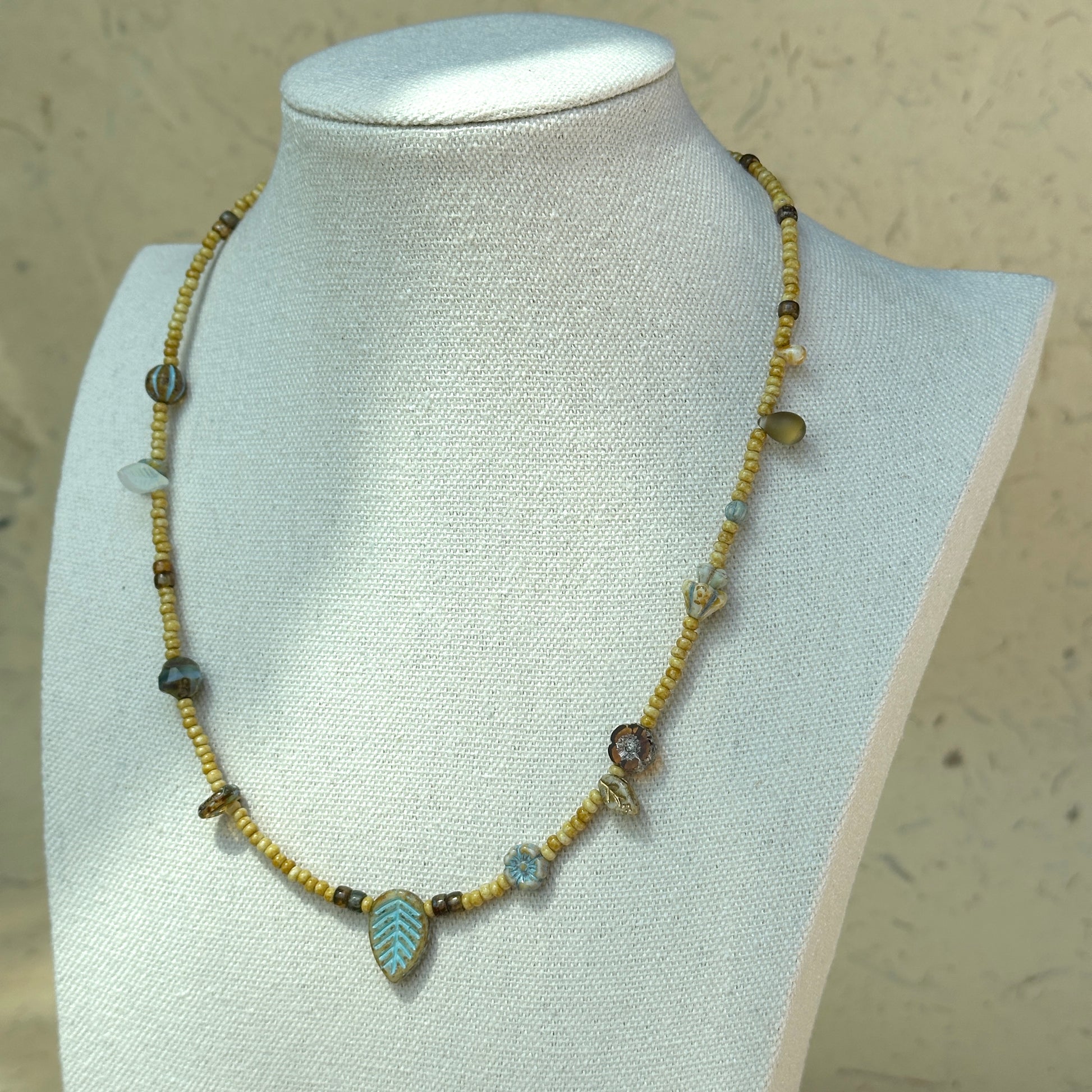 Handcrafted bohemian necklace with nature-inspired design