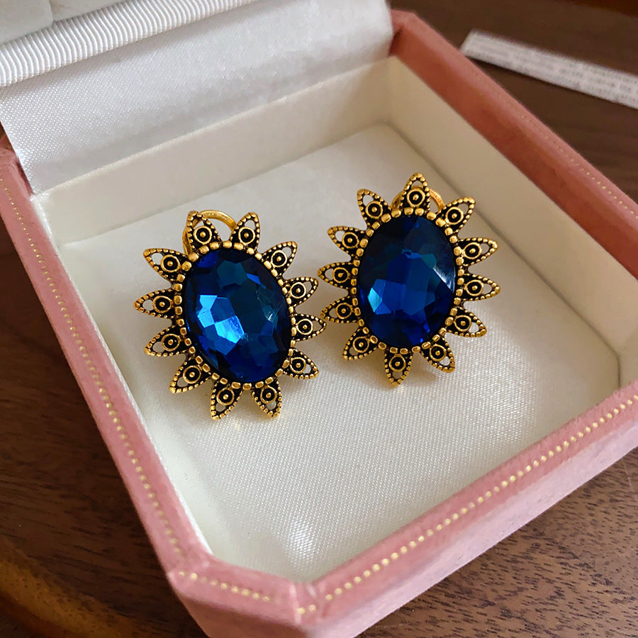 Baroque Luxe Earrings Collection – Exaggerated Vintage Drop & Pearl Styles