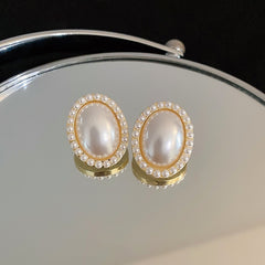 Vintage Pearl Stud Earrings Series – Courtly Chic Light Luxury