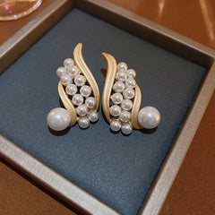 Vintage Pearl Stud Earrings Series – Courtly Chic Light Luxury