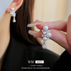 Vintage Pearl Stud Earrings Series – Courtly Chic Light Luxury
