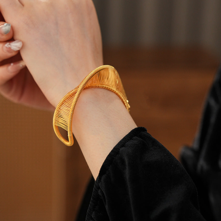 Sculptural gold and silver copper wire open cuff bracelets — Aurora Thread Cuff Bracelet by Glazenya.