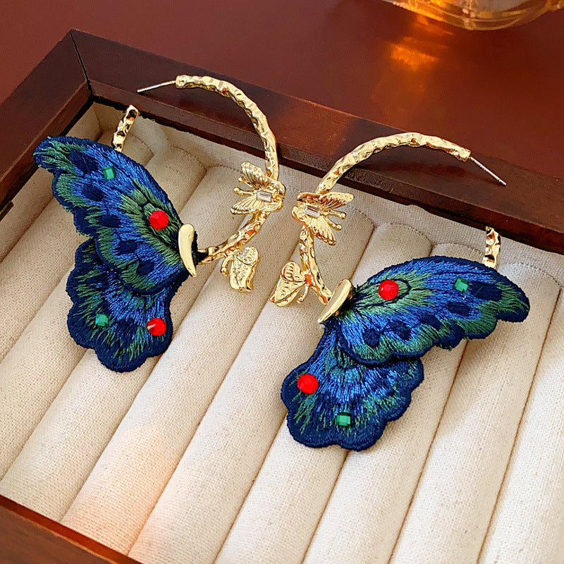 Vintage Butterfly & Heart Collection – handmade embroidery earrings, rings, and necklaces with butterfly and heart motifs in light luxury retro chic style
