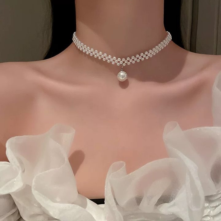 Pearl Necklace Collection – Vintage, Minimalist & Chic Choker Styles
