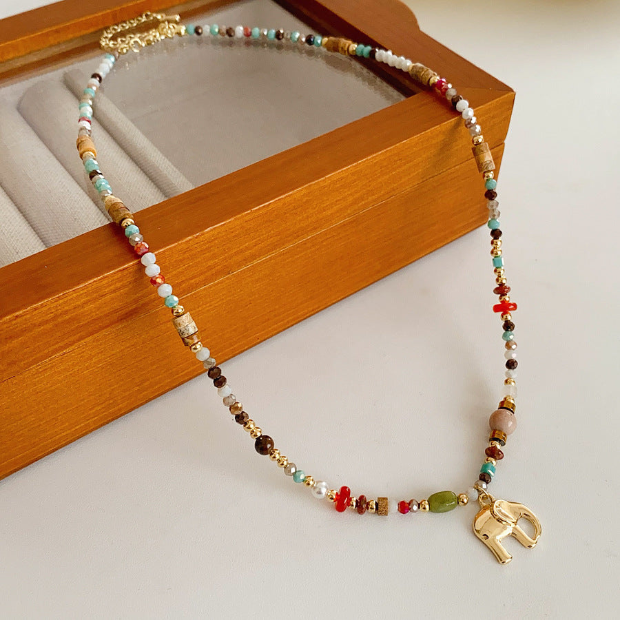 Elephant charm colorful glass bead necklace – vintage ethnic collarbone chain light luxury women’s jewelry