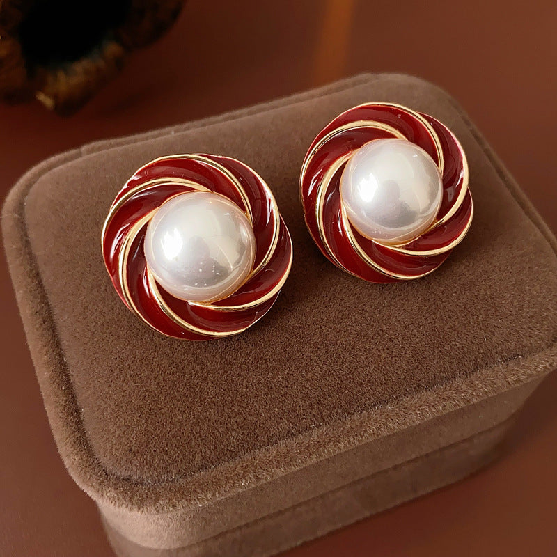 Baroque Luxe Earrings – Exaggerated Vintage Drop & Pearl Styles by Glazenya
