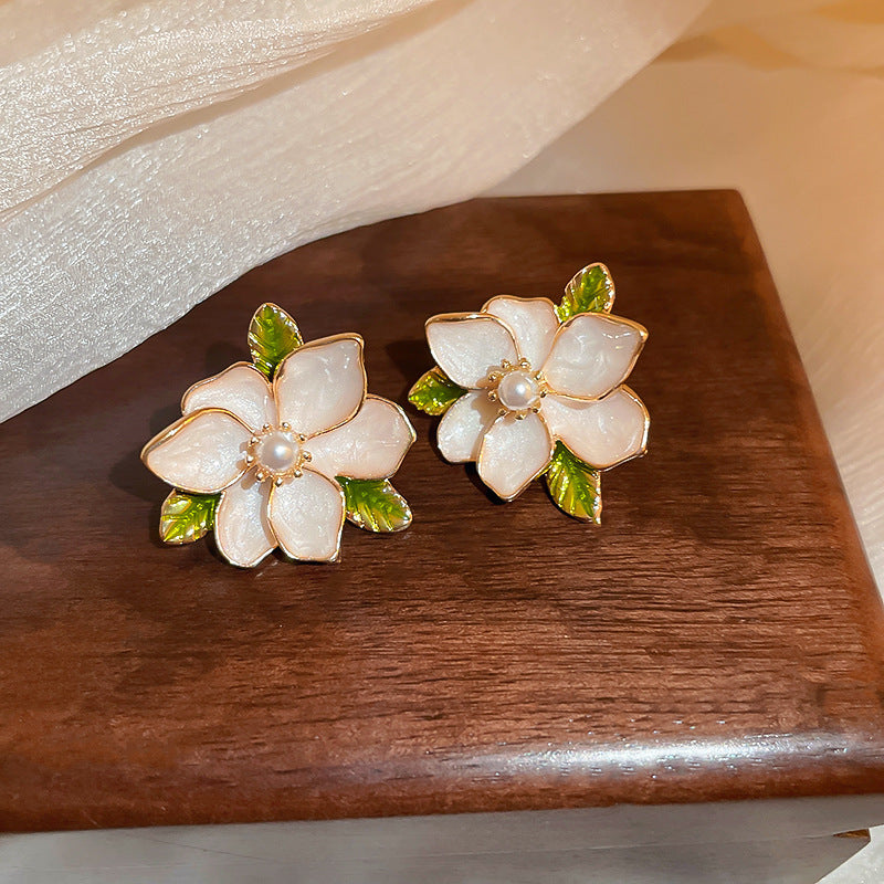 Vintage Pearl Stud Earrings Series – Courtly Chic Light Luxury