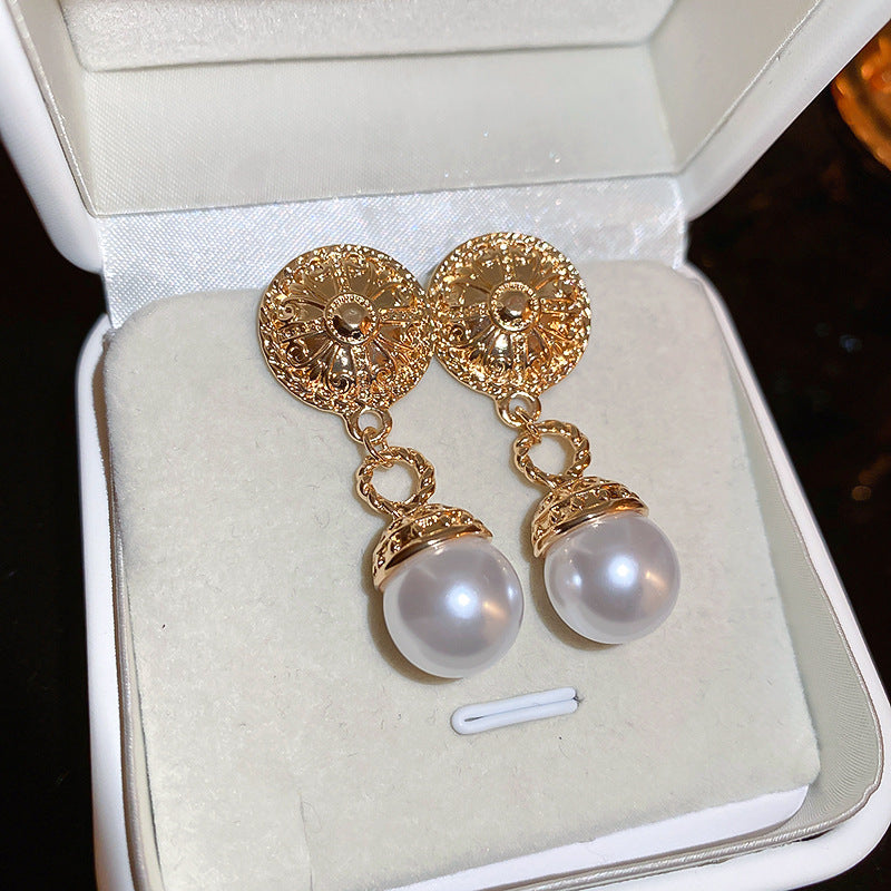 Vintage Pearl Stud Earrings Series – Courtly Chic Light Luxury