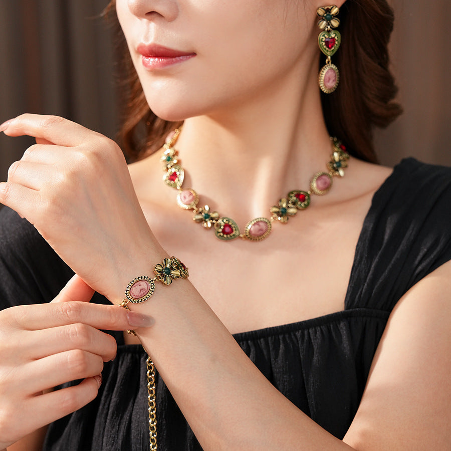 Royal Garden Cameo Set