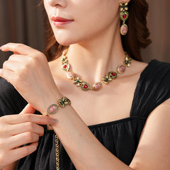 Royal Garden Cameo Set