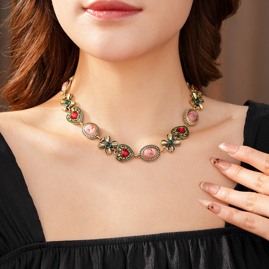 Royal Garden Cameo Set