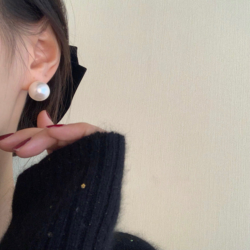 Vintage Pearl Stud Earrings Series – Courtly Chic Light Luxury