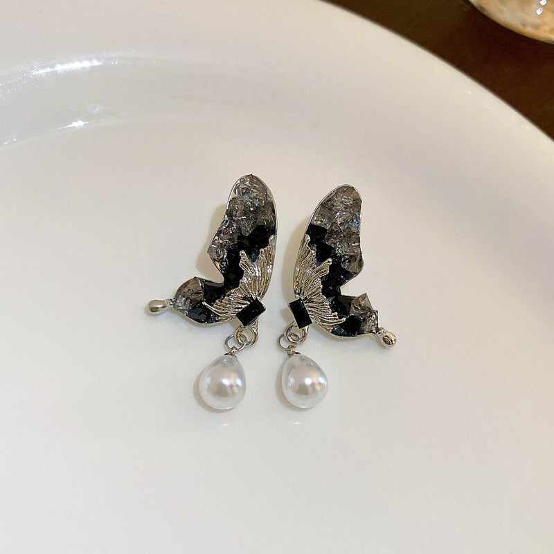 Vintage Pearl Stud Earrings Series – Courtly Chic Light Luxury