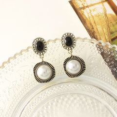 Vintage Oval Tassel Earrings Collection – Light Luxury Court Style