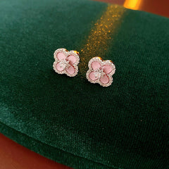 Mother-of-Pearl Clover Jewelry Collection – Stud Earrings & Necklace