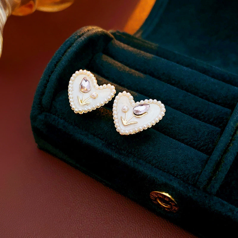 Vintage Pearl Stud Earrings Series – Courtly Chic Light Luxury