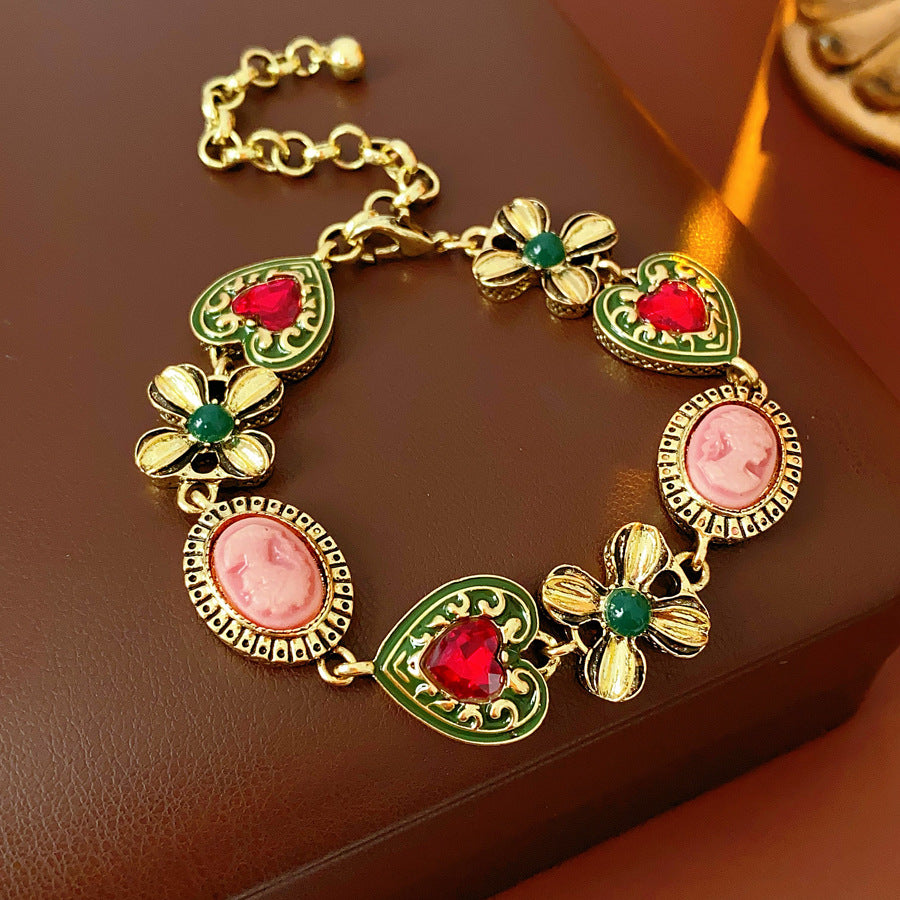 Royal Garden Cameo Set