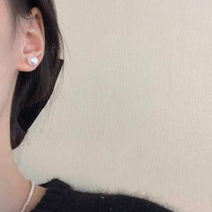 Vintage Pearl Stud Earrings Series – Courtly Chic Light Luxury