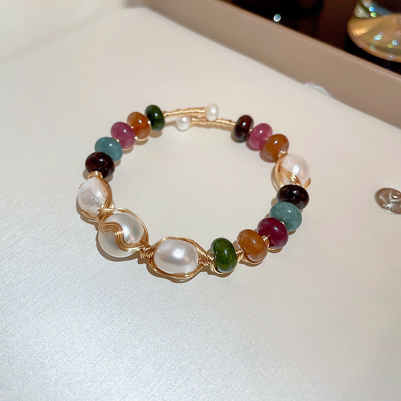 Multi-style cat’s eye and pearl bracelet collection – chic women’s accessories