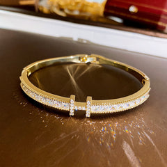 Crystal Bloom Vintage Bracelet Series – Elegant Retro Style