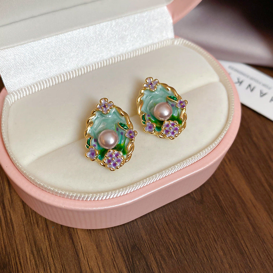 Baroque Luxe Earrings Collection – Exaggerated Vintage Drop & Pearl Styles