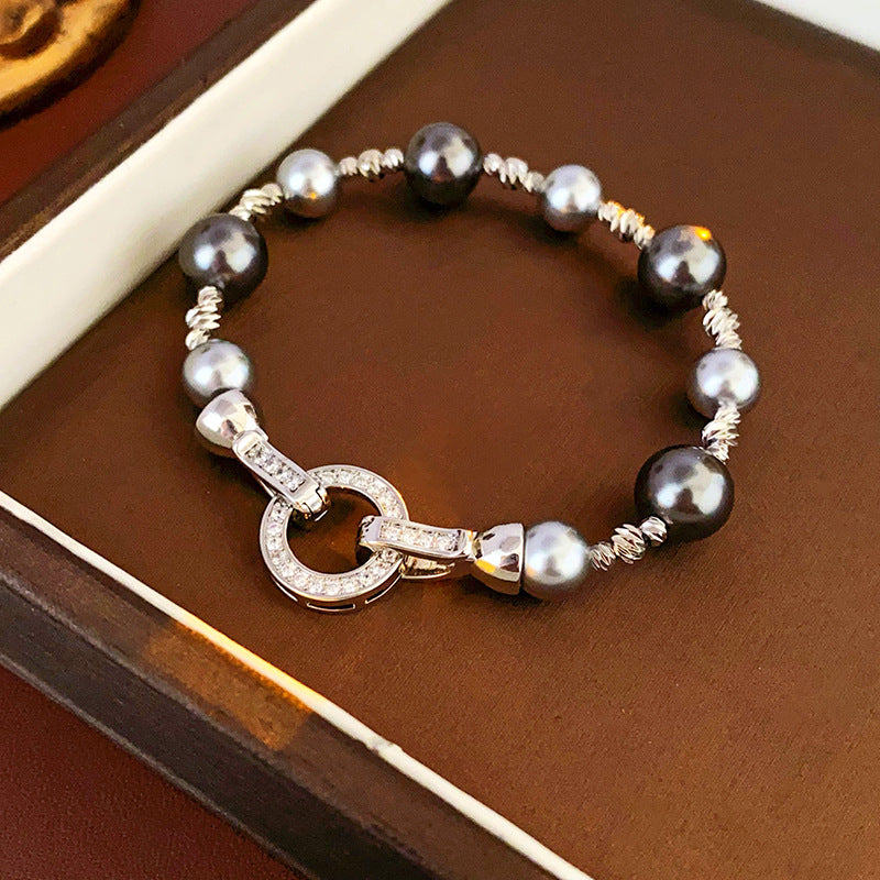 Noir Halo Link Pearl Bracelet with grey pearls and pavé halo clasp – Glazenya