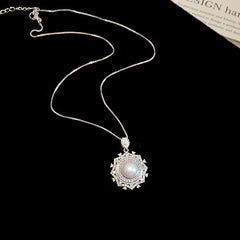 Zircon blossom hollow necklace – elegant silver collarbone chain light luxury women’s jewelry
