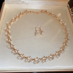 Gothic revival vintage necklace – exaggerated European light luxury statement jewelry with rhinestone and alloy designs