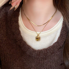 Aurora Gold Collarbone Necklace