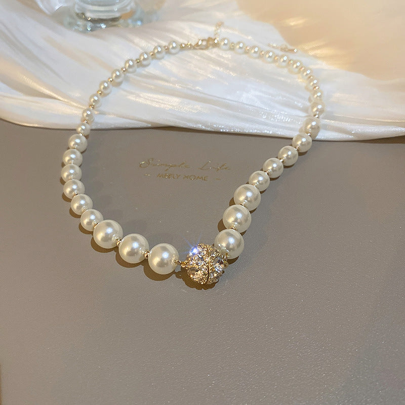 Pearl Necklace Collection – Vintage, Minimalist & Chic Choker Styles