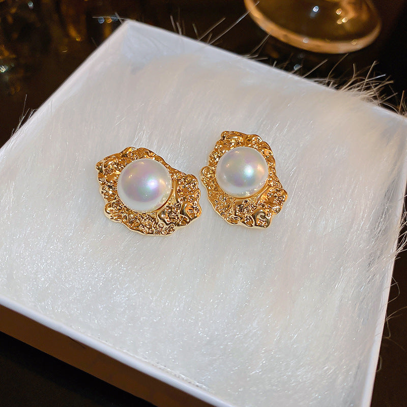 Vintage Pearl Stud Earrings Series – Courtly Chic Light Luxury