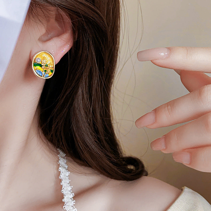Sunlit Meadow Pearl Enamel Studs