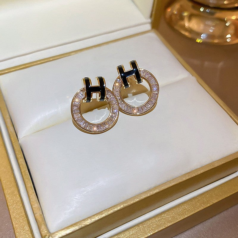 H Initial Shell & Zircon Series – Necklace, Ring & Earrings
