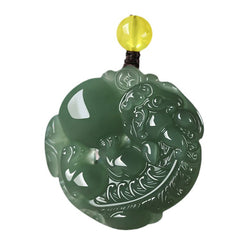 Hetian (nephrite) green jade medallion pendant close-up – Wishkeeper, 35×35×14 mm