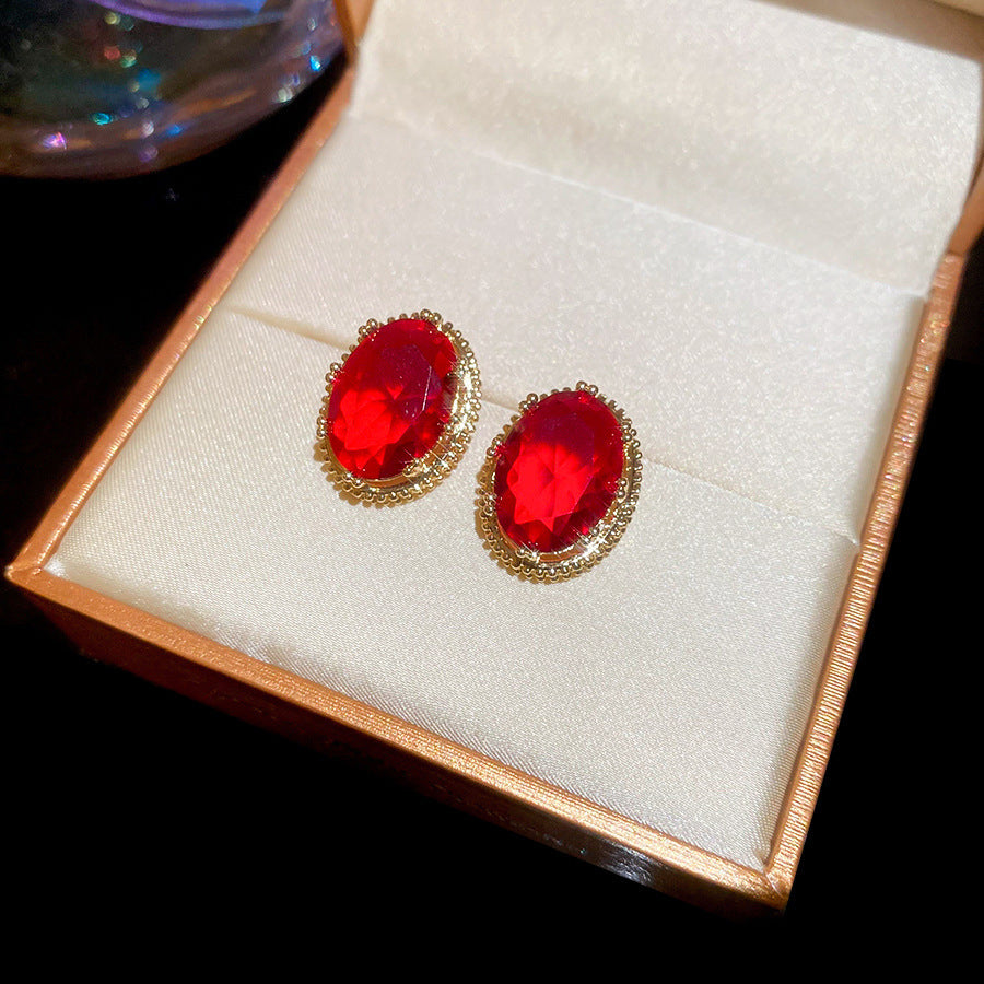 Baroque Luxe Earrings Collection – Exaggerated Vintage Drop & Pearl Styles