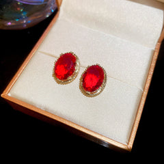 Baroque Luxe Earrings Collection – Exaggerated Vintage Drop & Pearl Styles