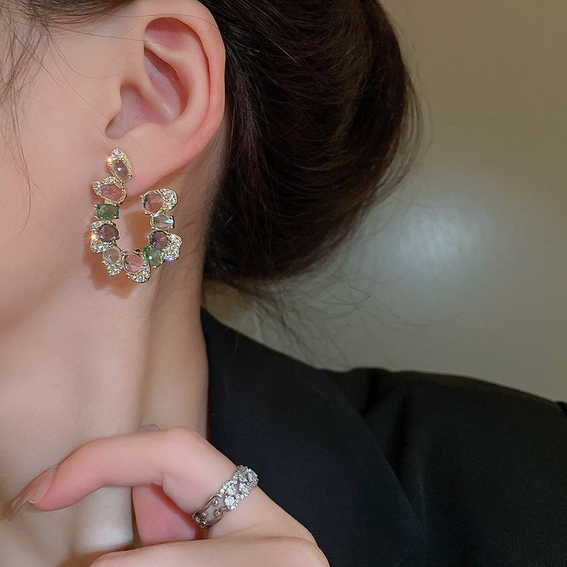 Exaggerated U-Shape Zircon Earrings with silver needle and sparkling zircon – light luxury statement jewelry
