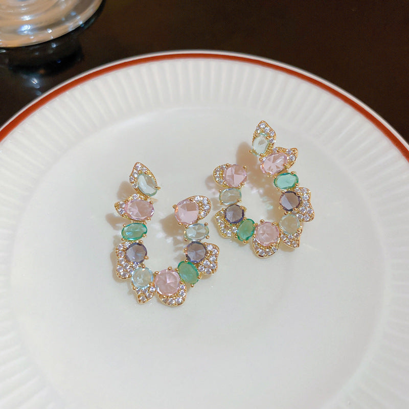 Exaggerated U-Shape Zircon Earrings with silver needle and sparkling zircon – light luxury statement jewelry
