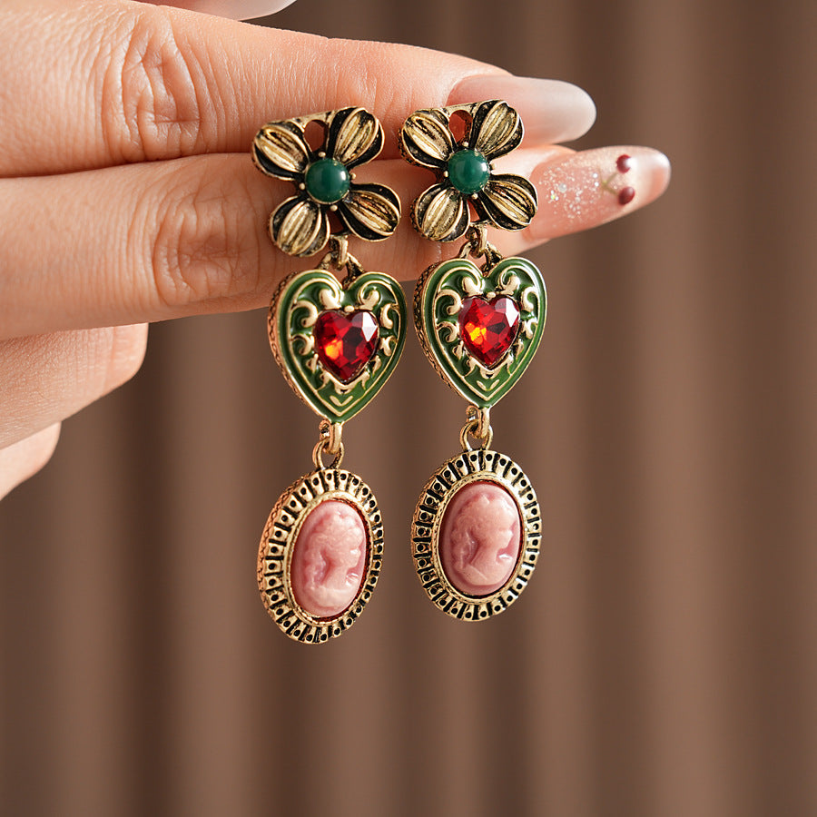 Royal Garden Cameo Set